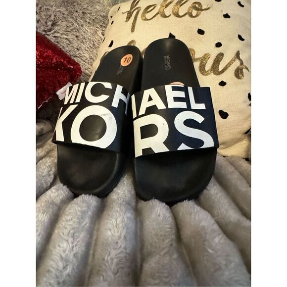 Sz10 nwot michael Kors Gilmore pool slide sandals w/logo bbw black white - Picture 1 of 5